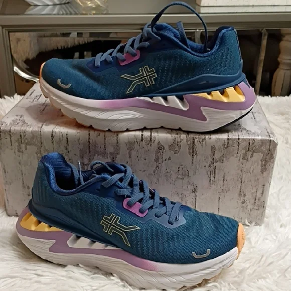 Kuru Cloud + Triple Max Ion Women's Sz 6 Orthopedic Plantar Fasciitis Shoes $189 - Picture 1 of 12